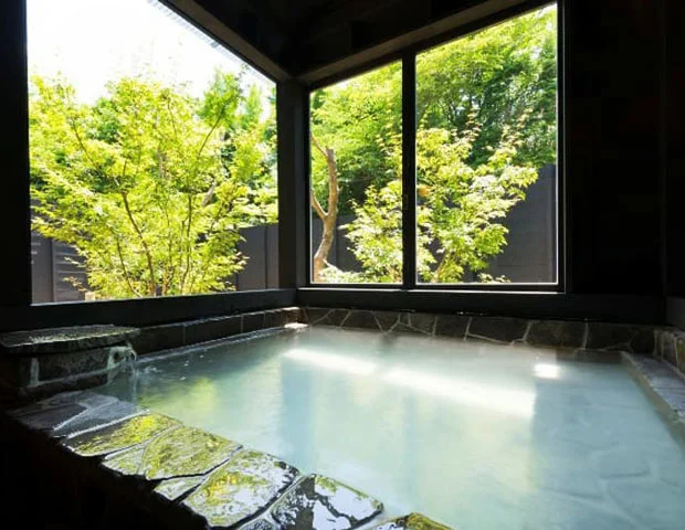 仙石原久の葉（旧　箱根久織亭）