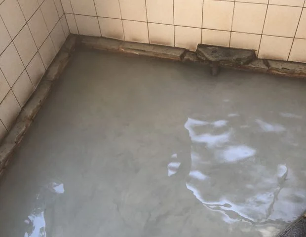 温泉民宿　三花月
