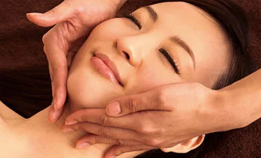 リラクゼーション・岩盤浴3