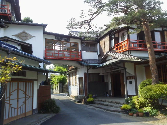 箱根太陽山荘
