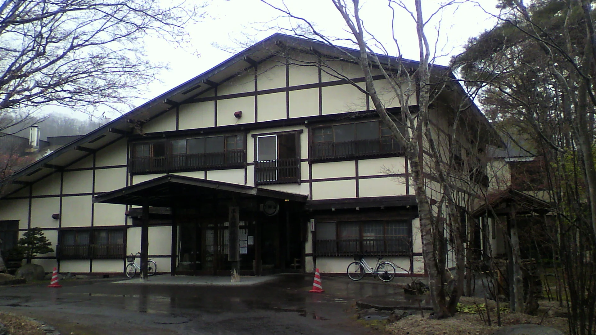 銀婚湯