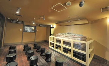 リラクゼーション・岩盤浴1