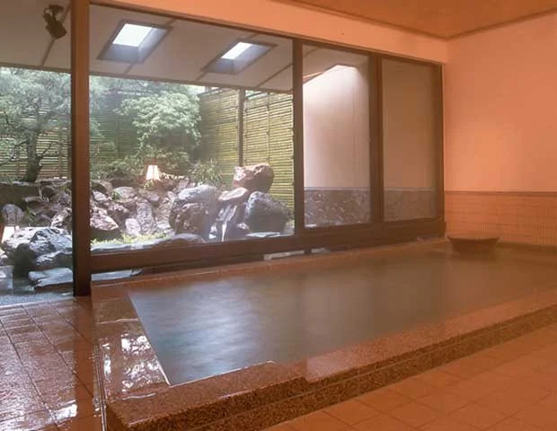 箱根芦ノ湖温泉 夕霧荘(閉館しました)