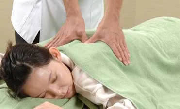 リラクゼーション・岩盤浴1