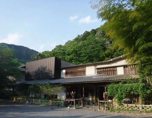 魚山亭やまぶき
