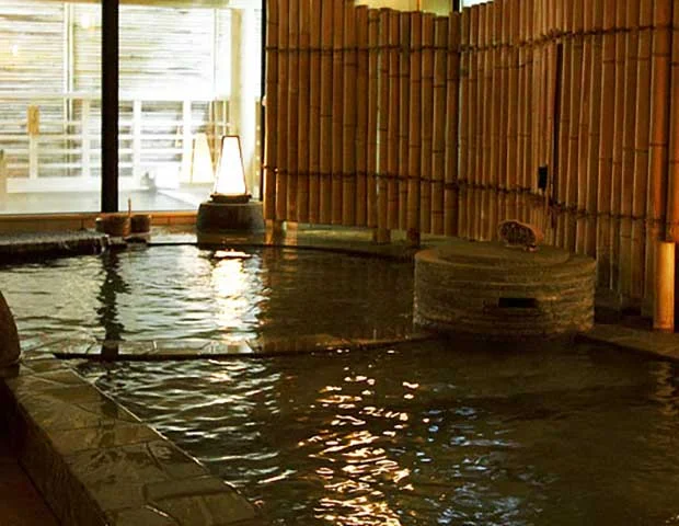 箱根小涌谷温泉水の音