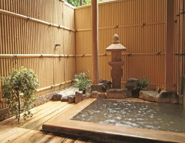 山越旅館