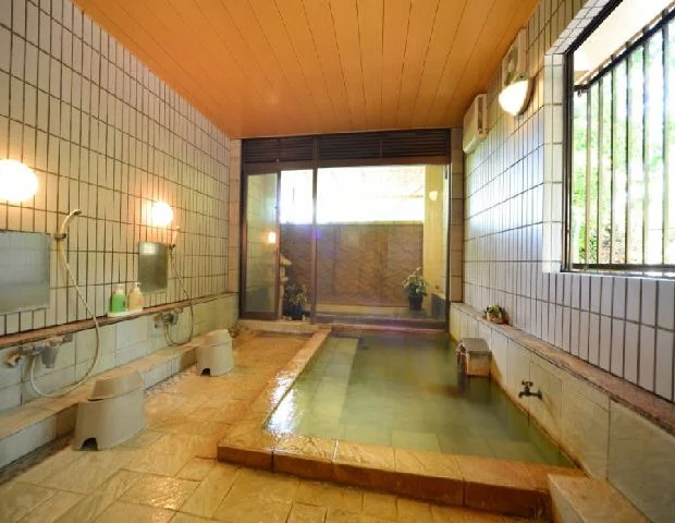山越旅館