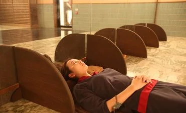 リラクゼーション・岩盤浴0