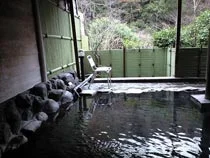 底倉の湯つたや旅館