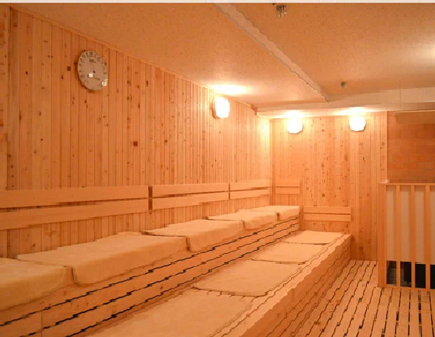 BIZCOURT CABINすすきの