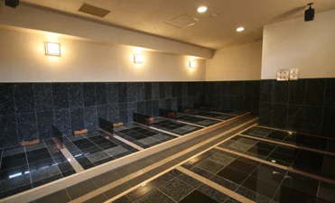 リラクゼーション・岩盤浴0