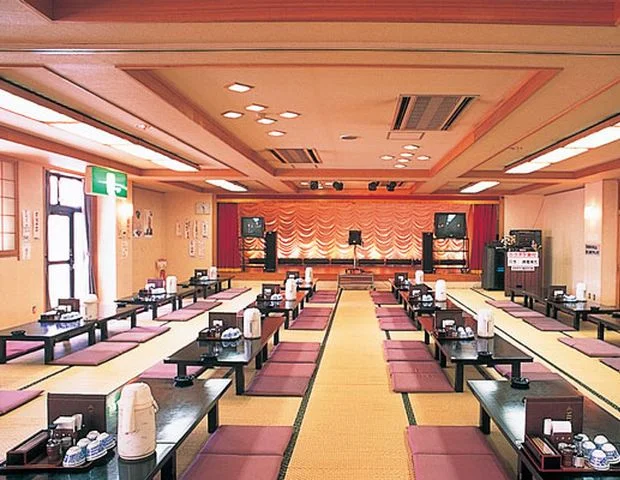 嵐山渓谷温泉健康センター平成楼（へいせいろう）（閉館しました）