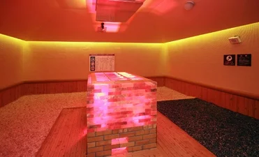 リラクゼーション・岩盤浴1