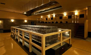 リラクゼーション・岩盤浴1