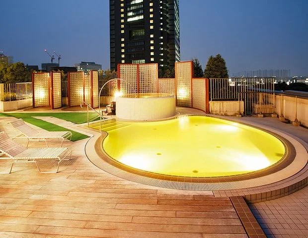 CENTRAL WELLNESS CLUB (THE MARK GRAND HOTEL内)