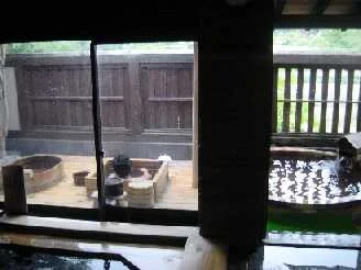 新木鉱泉旅館(あらきこうせんりょかん)