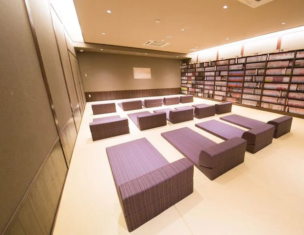 極楽湯 ロイヤル川口(旧 天然温泉スパロイヤル川口)