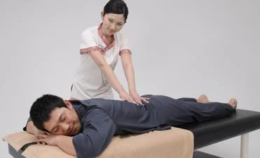 リラクゼーション・岩盤浴1