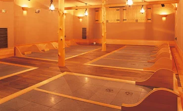 リラクゼーション・岩盤浴1