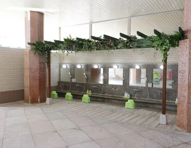 ホテル スワンレイク長柄　光明神々温泉（こうみょうこうごうおんせん）