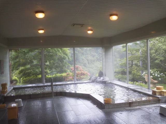 秘湯の宿 滝見苑