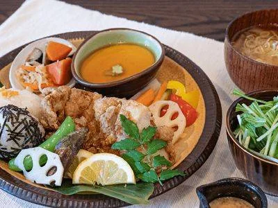 お食事5