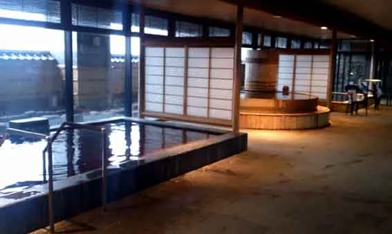 湯ぱらだいす佐倉