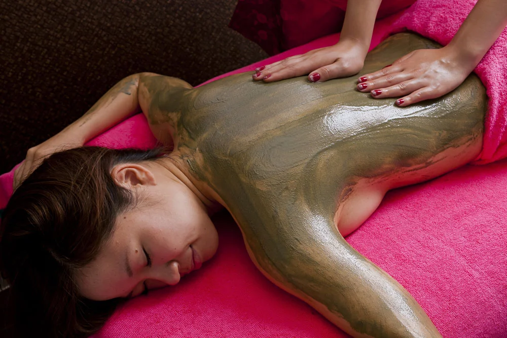 リラクゼーション・岩盤浴3