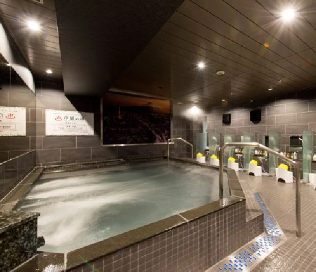 【女性専用】安心お宿 womanTOKYO(旧 新橋汐留店) - 東京都