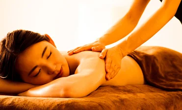 リラクゼーション・岩盤浴1