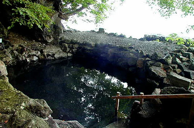 丸駒温泉旅館