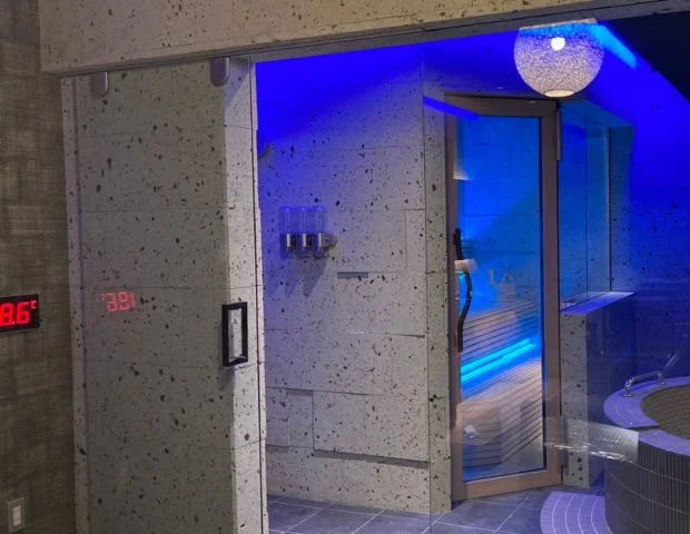 AZABU SAUNA TENQOO