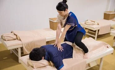 リラクゼーション・岩盤浴4