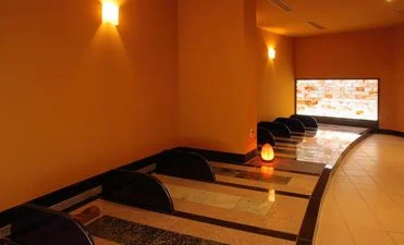 リラクゼーション・岩盤浴0