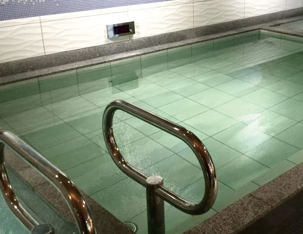 鳩の湯