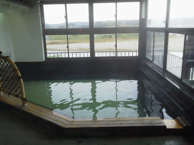 馬頭温泉 いさみ館