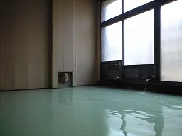 湖畔の宿 湯の家