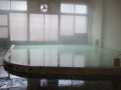 湖畔の宿 湯の家