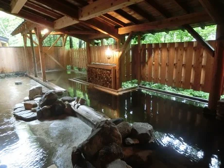 ホテル湯西川（旧 伴久ホテル）
