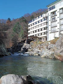 川俣一柳閣