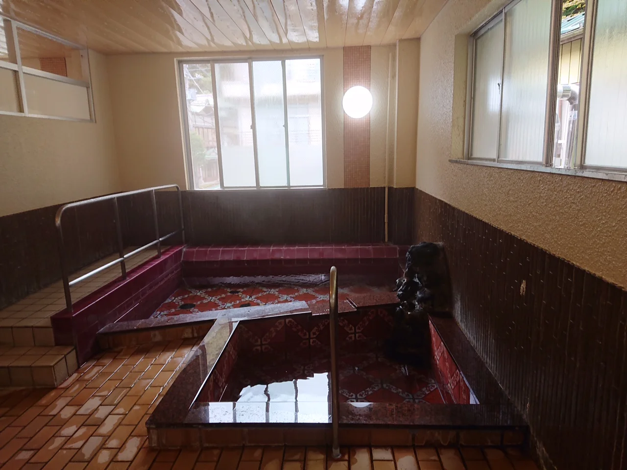 勝風館