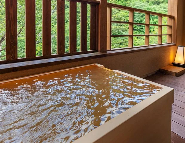 塩の湯温泉　蓮月（共立リゾート）