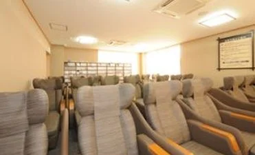 リラクゼーション・岩盤浴1