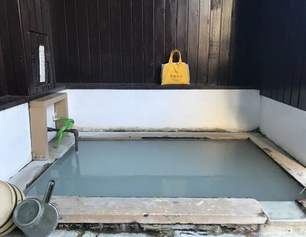 湯ごもりの宿　アダージョ