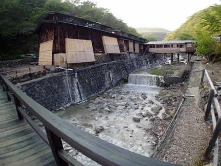 鹿の湯