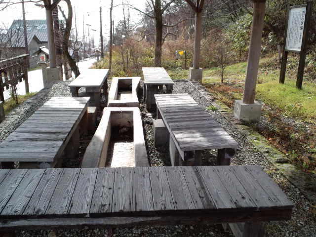 鹿の足湯(閉館しました)