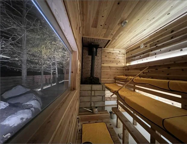 THE PINE private sauna lounge（プライベートサウナラウンジ）