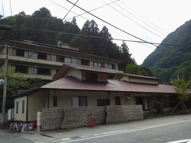 坂聖・日光（旧 日光川治 今宵）
