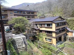 大丸温泉旅館(おおまる)